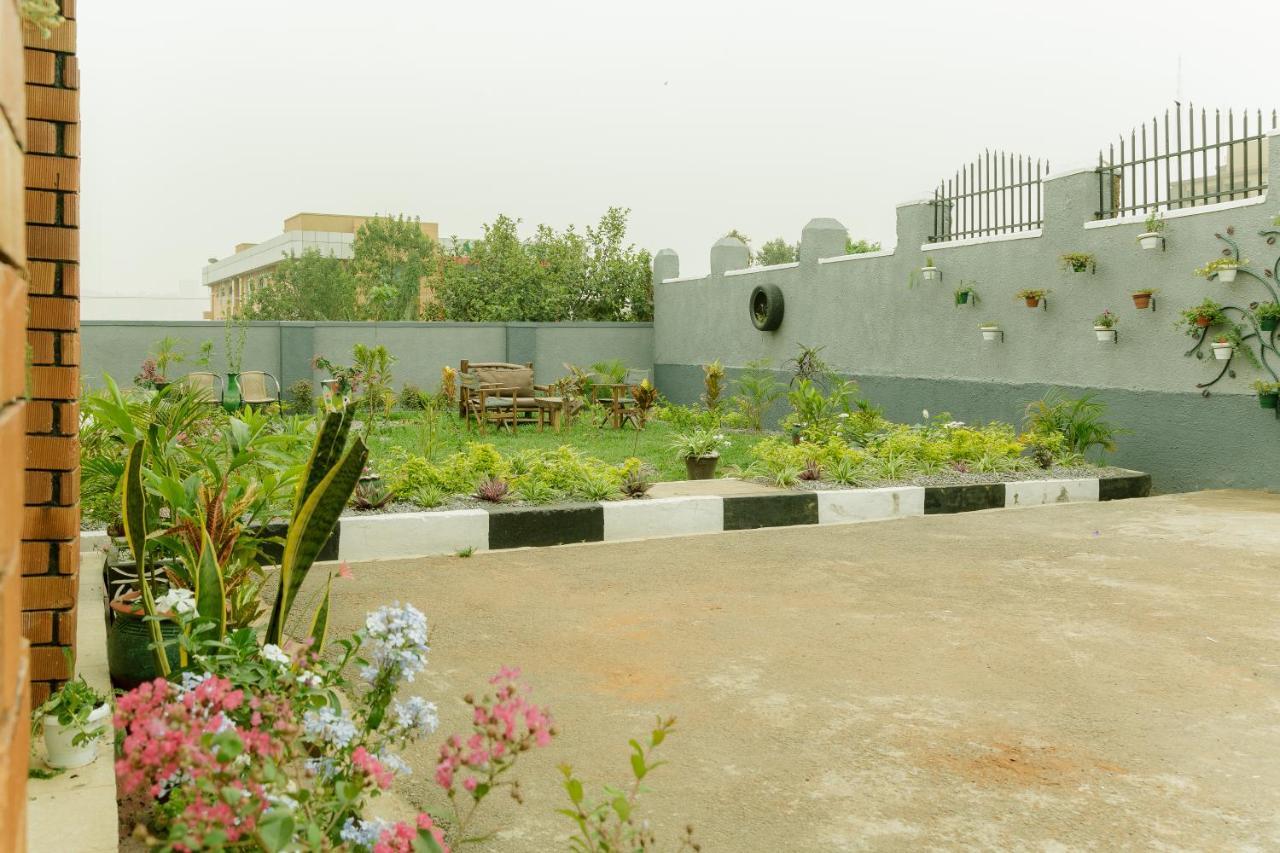 City Oasis By Siima _ Hidden Gem City Family Home Kampala Buitenkant foto