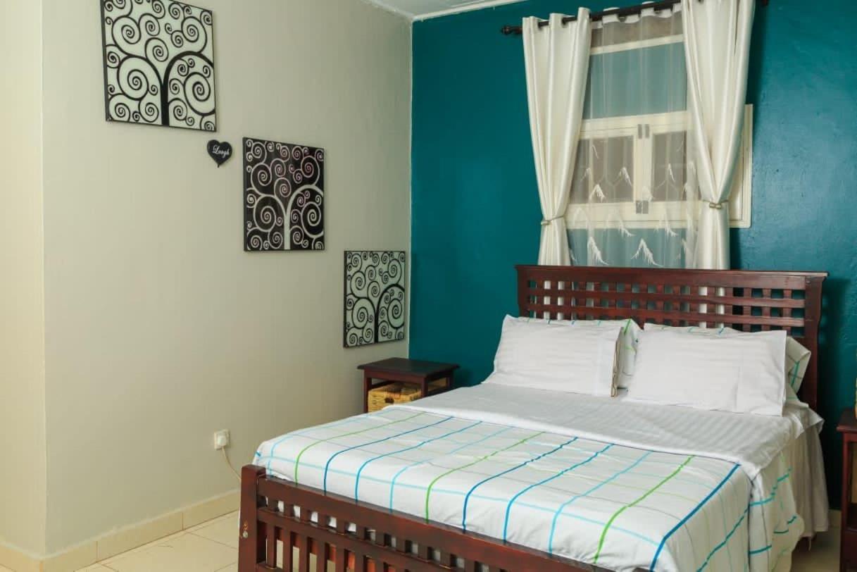 City Oasis By Siima _ Hidden Gem City Family Home Kampala Buitenkant foto